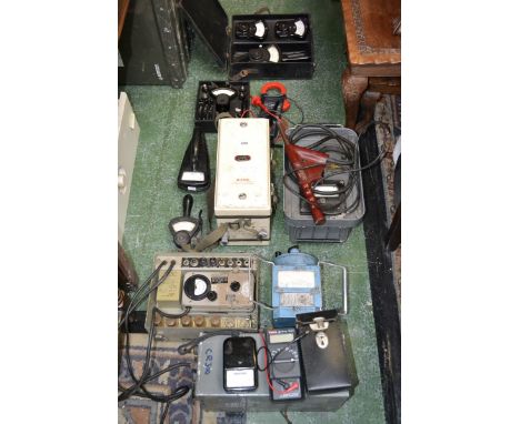 Scientific instruments - an Airmec type 255 radiation monitor; STC 104 transformer; a Compton Parkinson "Tong-Test" kit with 
