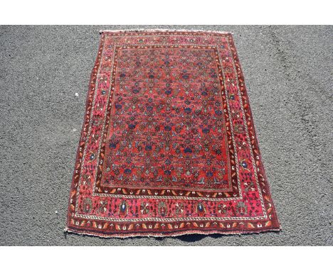 A vintage Persian bidjar rug, 195cm x 131cm, approx.