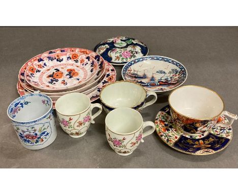 A selection of collectable china to include John Ridgway, Spode, Worcester.