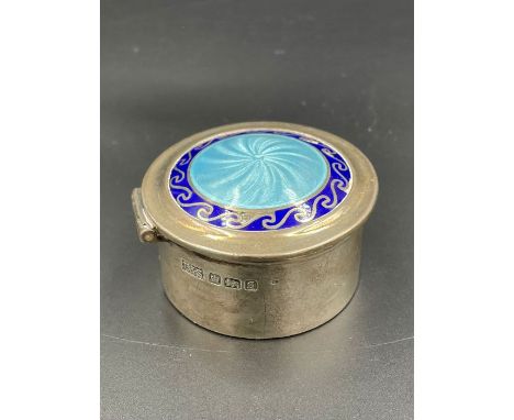 An enamel pill box by Brook &amp; Son of Edinburgh, hallmarked for Sheffield 1910 (there is a little damage to the enamel) 