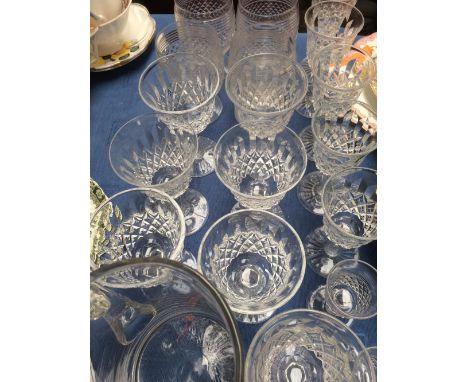 Qty of glassware incl. wine glasses, jugs etc.