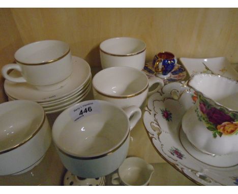 WEDGWOOD 10 PIECE COFFEE SET PLUS 4 OTHER ITEMS TO INCLUDE ROYAL ALBERT OLD COUNTRY ROSES CUP