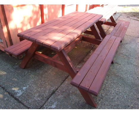 PUB / PICNIC BENCH 5ft wide  33 1/2  inches tall