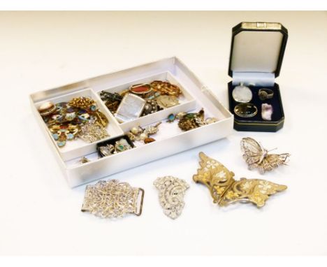 Assorted costume jewellery and accessories to include; Blue John oval brooch, enamel buckle, bar brooches, vesta case, etc  