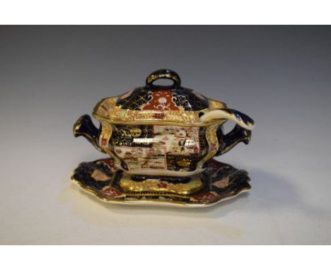 Mason's Ironstone prestige 'Double Landscape' pattern sauce tureen, with stand and ladle, 13cm high  