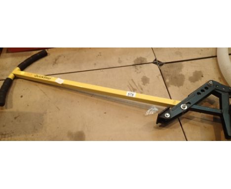 Alko quick step garden tool. This lot is not available for in-house P&amp;P, please contact the office for more information. 