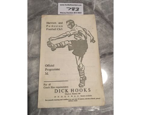 59/60 Harwich + Parkeston v Tottenham A Football Programme: Eastern Counties League dated 11 4 1960. Good condition with no t