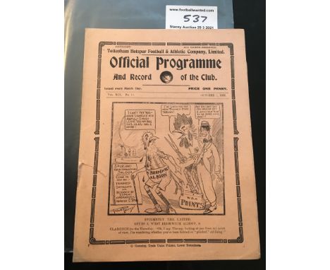 26/27 Tottenham Reserves v Arsenal Football Programme: London Combination match in good condition with no team changes. Tear.
