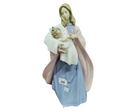 NAO FIGURE MOTHER AND CHILD 