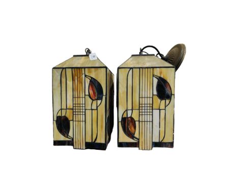 PAIR OF TIFFANY STYLE LIGHT SHADES 