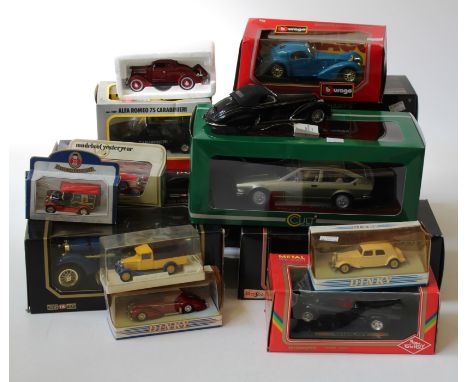A quantity of various cased models of classic cars and vehicles by Dinky, Franklin Mint, Matchbox, Norex, Burago, Minichamps 