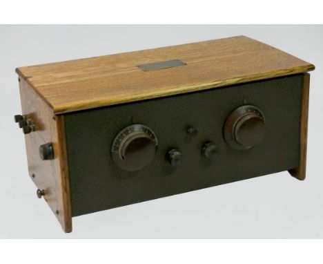 A Cossor 234 valve radio, c1929, 43cm x 20cm x 24cm, together with a later power pack and speaker 