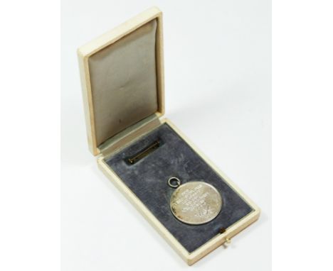 1936 Berlin Olympic Games Commemorative Merit medal, obverse with Olympic rings, spread eagle and 1936, reverse with legend t