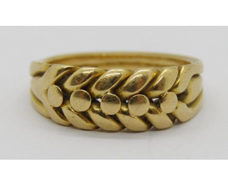 Late Victorian 18ct keeper ring, size M, 5.9g 