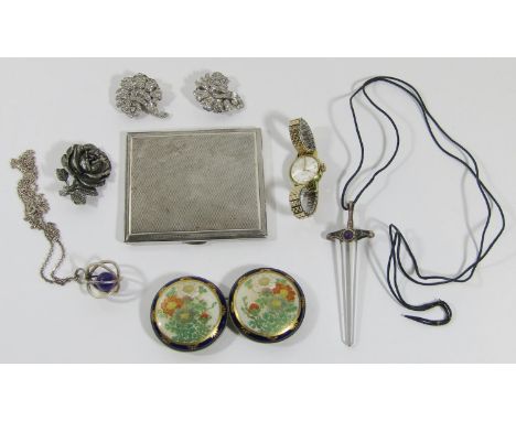 Mixed lot of costume jewellery to include a Kupittaan Kulta silver pendant necklace, the cage pendant containing a loose amet