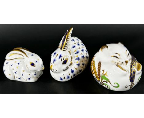 Seven Royal Crown Derby animal paperweights / figures to include a badger, harvest mouse, Koala bear, fox and two hares, (two