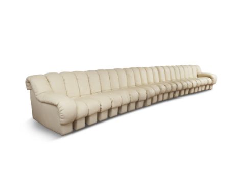 DE SEDE DS-600 modular sofa designed by Eleanora Peduzzi-Riva, Ueli Berger, Klaus Vogt and Heinz Ulrich and produced by De Se