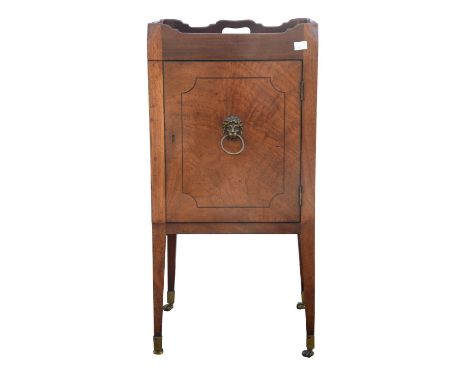 Mahogany tray top commode cupboard, with single door on square tapering legs and brass castors, H72.5 x W36 x D36cms