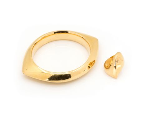 Georg Jensen Nanna Ditzel Armreif und Ring Modellnr. 1111 und 1091, Nanna Ditzel (1923 - 2005) für Georg Jensen, Dänemark, En