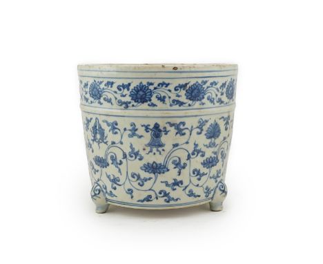 A large Chinese blue and white tripod censer, Ming Dynasty, 16th century, of cylindrical form, raised on three cabriole feet 