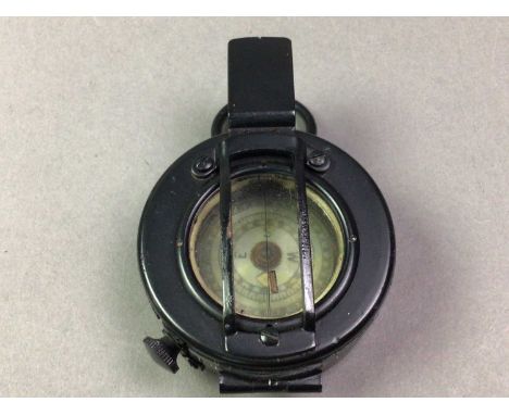 WWII PRISMATIC COMPASS, MK III T. G. CO. LTD. in leather carrying case
