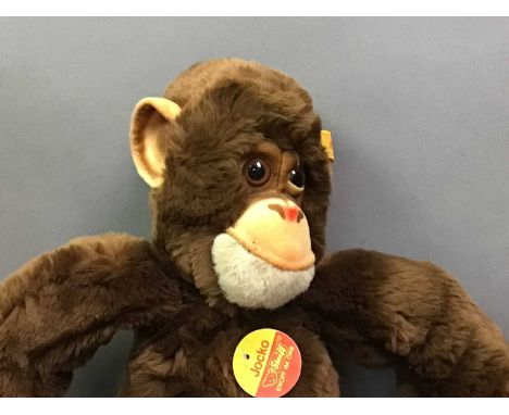 COLLECTION OF STEIFF ANIMALS including 'Fuzzy Fuchs 40', 'Joggi Igel', 'Molly Baby Luchs', 'Schimpanse', a panda and a furthe