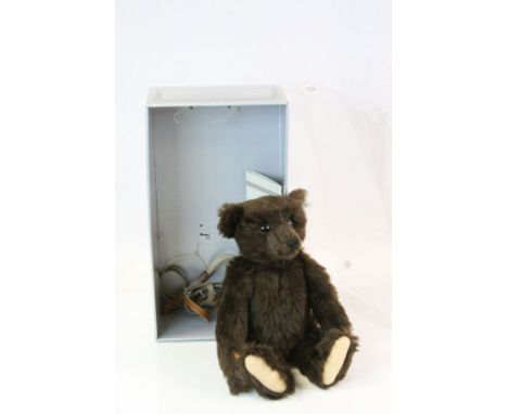 Contemporary Steiff ltd edn muzzle bear with certificate 