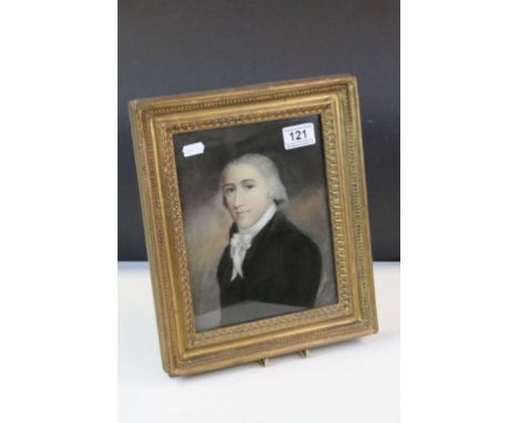 Early 19th Century gilt framed pastel portrait of a young gentleman, approx. 23 x 18cm