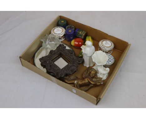 Quantity of collectables including Cloisonné boxes, enamel boxes, candle snuffer and a carved wooden miniature picture frame 
