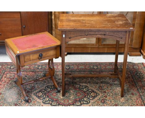 An Arts &amp; Crafts oak side table, 66 x 44 x 75 cm high to/w reproduction miniature sofa table (2)