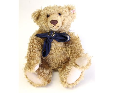 Steiff: A Steiff 2002 Jubilee Bear, EAN670985, 17" approx, limited edition, white tag.