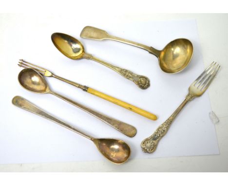 A small quantity of hallmarked silver to include a small Victorian hallmarked ladle, approx combined 7.7ozt and a further bon