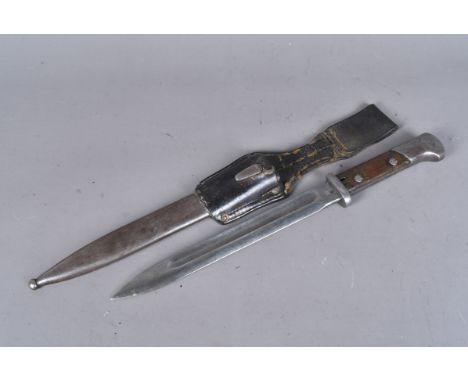 A rare Polish Mauser bayonet, marked Bg.WZ.24, by Perkun serial 118252, stamped WP to the opposite side of the blade, complet