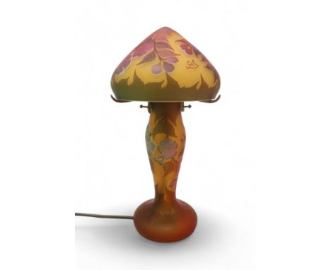 A CZECH GLASS TABLE LAMP in the Galle style, the cameo glass decorated with flowers, signed Galle Tip in the glass, 35cm high