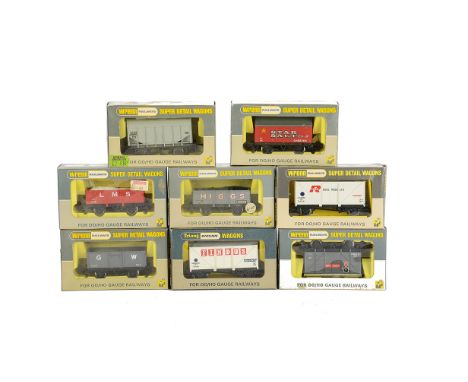 Wrenn 00 Gauge Freight Stock, Fourteen assorted, including fish vans W5001 and W4300P, 6-wheeled tanker W5023, hopper wagons 
