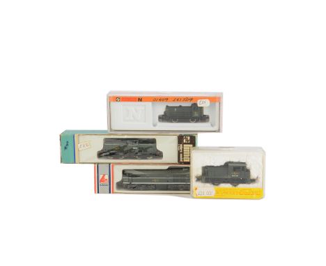 Four N Gauge Diesel Locomotives by Lima and Arnold, comprising class 31 no D5509, centre-cab Bo-Bo locomotive D8900 and 4-whe