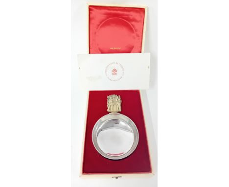 A York Minster bowl by Aurum, 329 of a limited edition of 1000 made by order of the Dean and Chapter of York to commemorate t