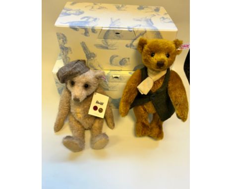 Steiff Rascal bear with working squeaker box [31cm] [No 192] together with Steiff Forrest Bear - Rotblond [30cm] [no 1159] Bo