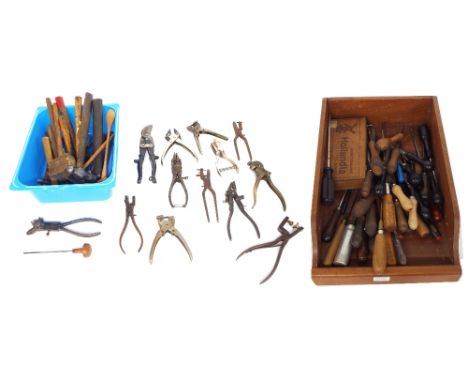 Good large quantity of old hand tools, mostly comprising various size hammers, chisels and pliers etc