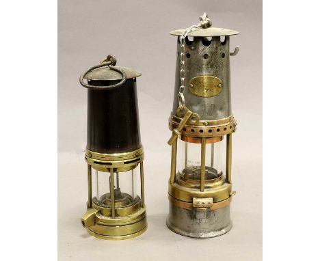 Laidler Mining Lamp with steel bonnet; together with Premier Lamps No.7R stamped E25 to base (2)