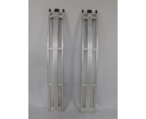 A pair of aluminium light vehicle ramps, combined weight limited 2200lbs, 210cm long. 