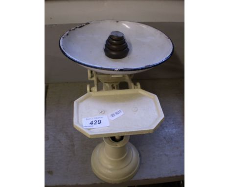 VINTAGE SCALES AND WEIGHTS