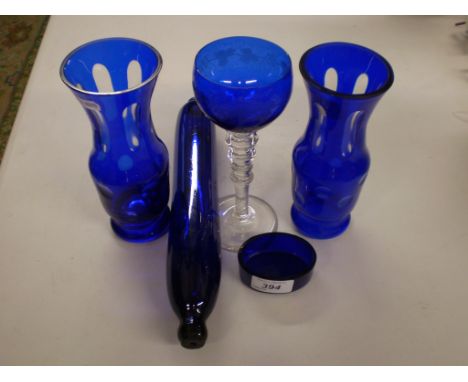 5 BLUE GLASS ITEMS TO INCL HAND PAINTED ROLLING PIN, DECORATIVE WINE GLASS, SMALL POT AND PAIR OF VASES