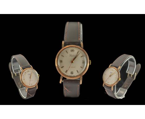 Majex Vintage 17 Jewels Antimagnetic 9ct Gold Cased Gent Mechanical Wrist Watch - Circa 1950's With Seconds Sweep. Cream Dial