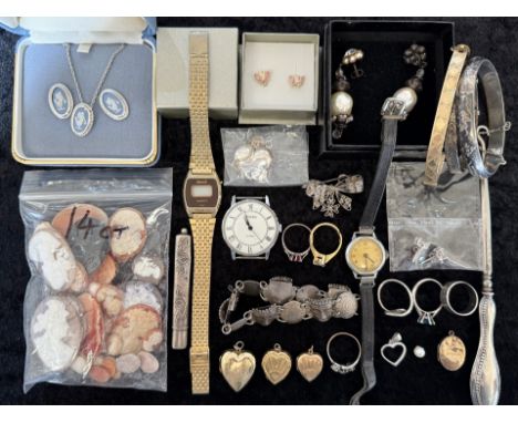 Bag of Mixed Collectables. Includes Silver Jewellery, Watches, Silver Button Hook, Rolled Gold Pendants, Mixed Cameos etc. 