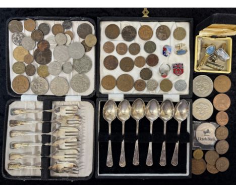 Bag of Mixed Collectables. Includes Various Coins, Pickle Fork Silver Plated Ware, Set of Silver Plated Teaspoons etc. 