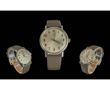 Omega - Pleasing Gents Manual Wind Round Steel Cased Wrist Watch. c.1960's. Working Order. 
