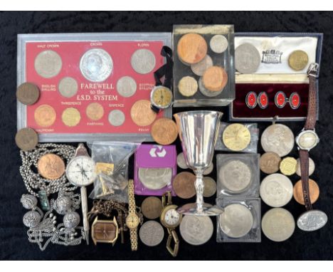 Bag of Mixed Collectables. Includes Coins, Watches, Silver Jewellery, Compass, Costume Jewellery etc. Interesting lot. 