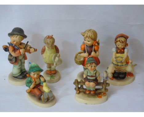 6 Hummel figures