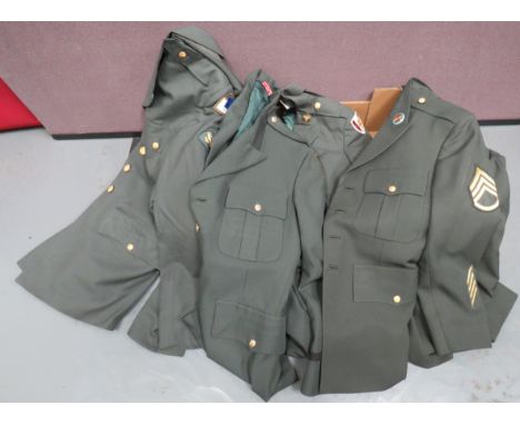 Good Selection of Modern American Army Uniformsincluding green, service dress tunic.  Gilt, Infantry collar disks.  Staff Ser